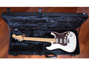 Fender American Deluxe Stratocaster HSS Shawbucker (79085)