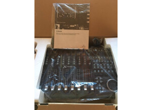 Behringer X-Touch (40389)