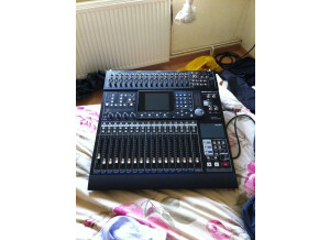 Tascam DM-24 (48647)