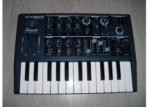 Arturia MicroBrute (34585)