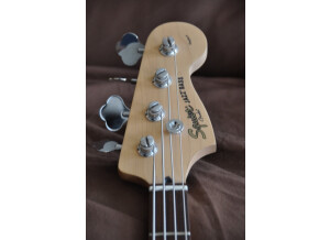 Squier Standard Series - Jazz Bass