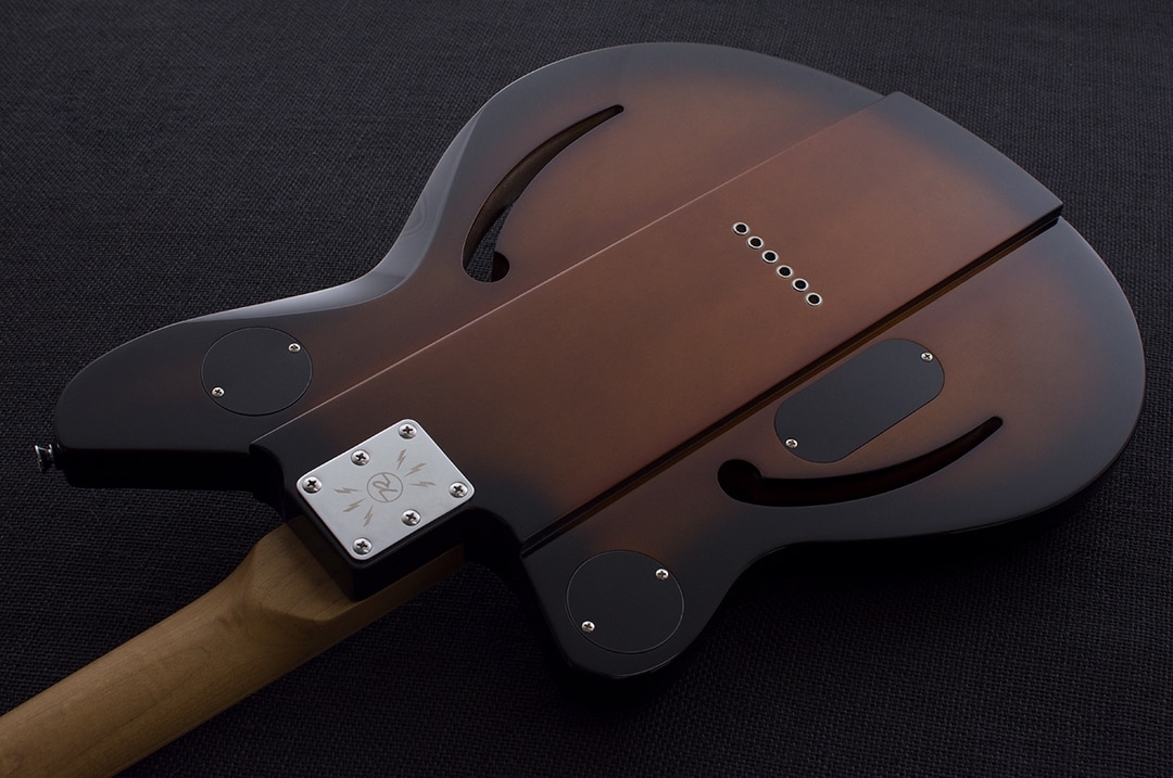 Reverend Airsonic HB : 5a3bea260252f900015da565 ashb COBU b 1 p 1080