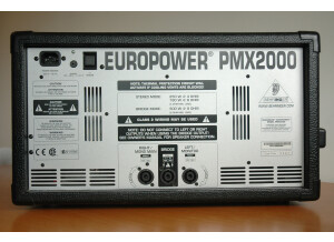 Behringer Europower PMX2000