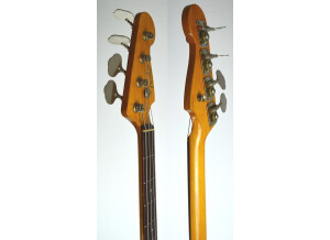 Fender PB-62 (73673)