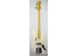 Fender Standard Jazz Bass [2009-Current] (16328)