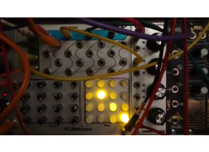4MS Pedals VCA Matrix (42443)