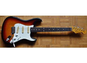 Fender ST62-xx (75254)