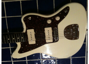 Fender Import - Classic Series - \'62 Jazzmaster - Rw - Vintage White