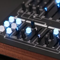 microvolt+gallery+7 microvolt+gallery+7