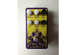 EarthQuaker Devices Pitch Bay (16390)