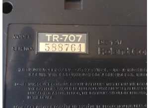 Roland TR-707 (97789)