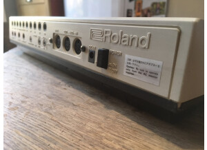 Roland TR-707 (94883)