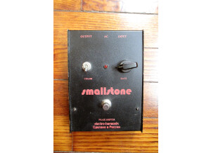 Electro-Harmonix Small Stone Russian (36397)