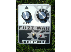Death By Audio Fuzz War (57958)