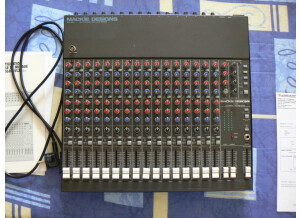 Mackie CR1604 (30456)