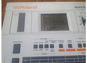 Roland TR-707 (80498)