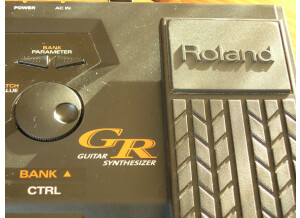 Roland GR-33 (48406)