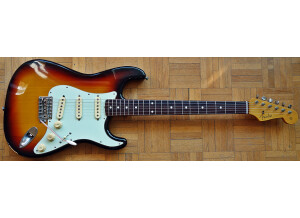 Fender ST62-xx (70104)