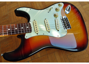 Fender ST62-xx (95857)