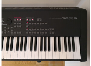 Yamaha MOX8 (46467)