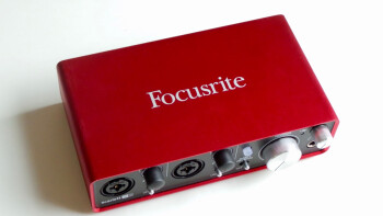 Focusrite Scarlett2 2i2 : Scarlett2i2 3 Focusrite Scarlett2 2i2 : Scarlett2i2 3