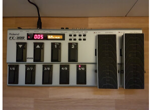 Roland VG-99 (48910)