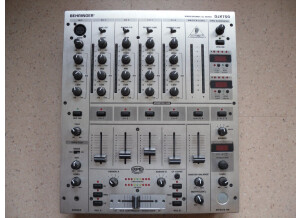 Behringer DJX700 Pro Mixer