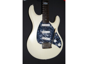 Music Man Silhouette Special (77393)