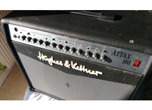 HughesKettner Attax100 15