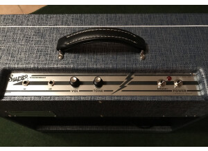 Supro S6420 Thunderbolt (92400)