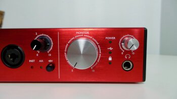 Focusrite Clarett 2Pre USB : Focusrite Clarett 2pre USB 6 Focusrite Clarett 2Pre USB : Focusrite Clarett 2pre USB 6