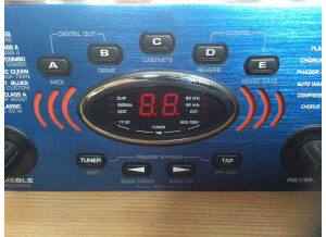 Behringer Bass V-Amp Pro (78036)