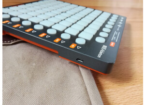 Novation Launchpad Mini (5151)