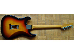 Fender ST62-xx (82747)