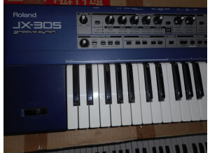 Roland JX-305 (12747)