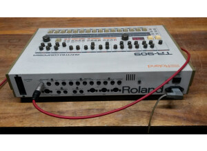 Roland TR-909 (9803)