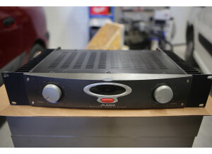 Alesis RA-300 (95965)