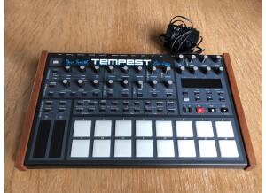 Dave Smith Instruments Tempest (80155)