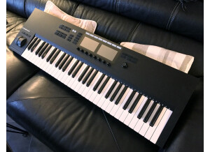 Native Instruments Komplete Kontrol S61 mk2 (40427)