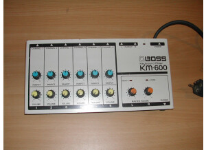Boss KM-600 Keyboard Mixer