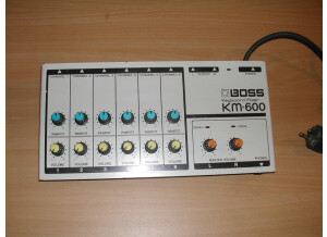 Boss KM-600 Keyboard Mixer (20005)