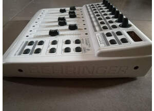 Behringer B-Control Fader BCF2000-WH (42201)