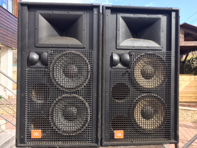 Jbl sr4733a hotsell
