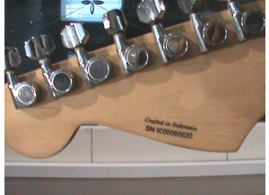 Squier Black and Chrome Standard Precision Bass (27233)