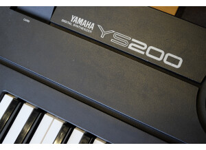 Yamaha YS200 (806)