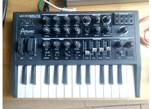 Arturia MicroBrute (76084)