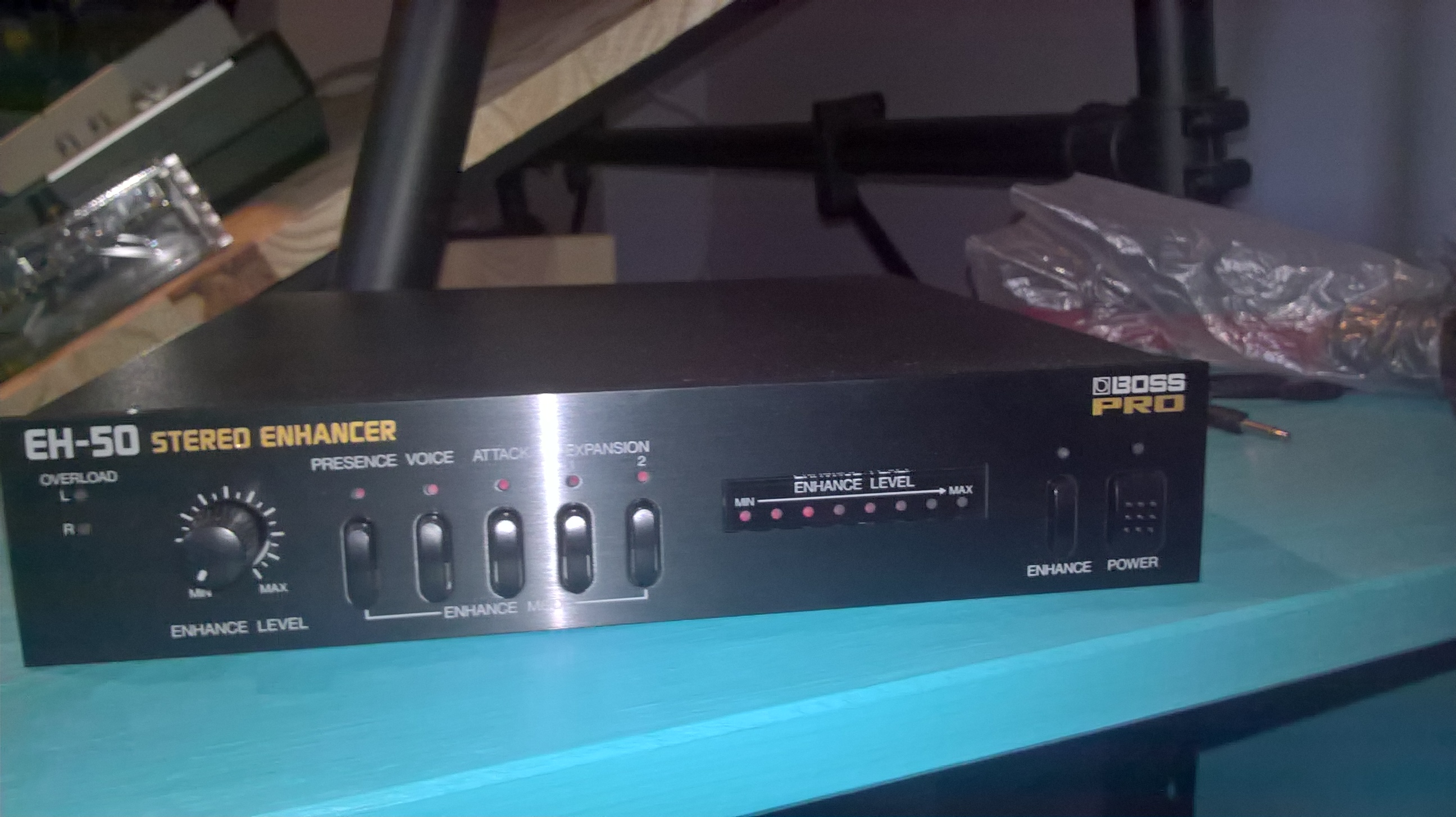 EH-50 Stereo Enhancer - Boss EH-50 Stereo Enhancer