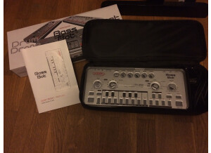 Cyclone Analogic Bass Bot TT-303 V2 (86824)