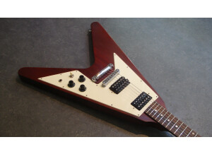 Gibson Flying V Faded - Worn Cherry (42175)