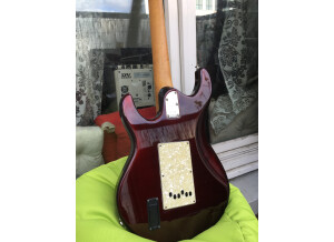 Music Man Silhouette Special (37064)